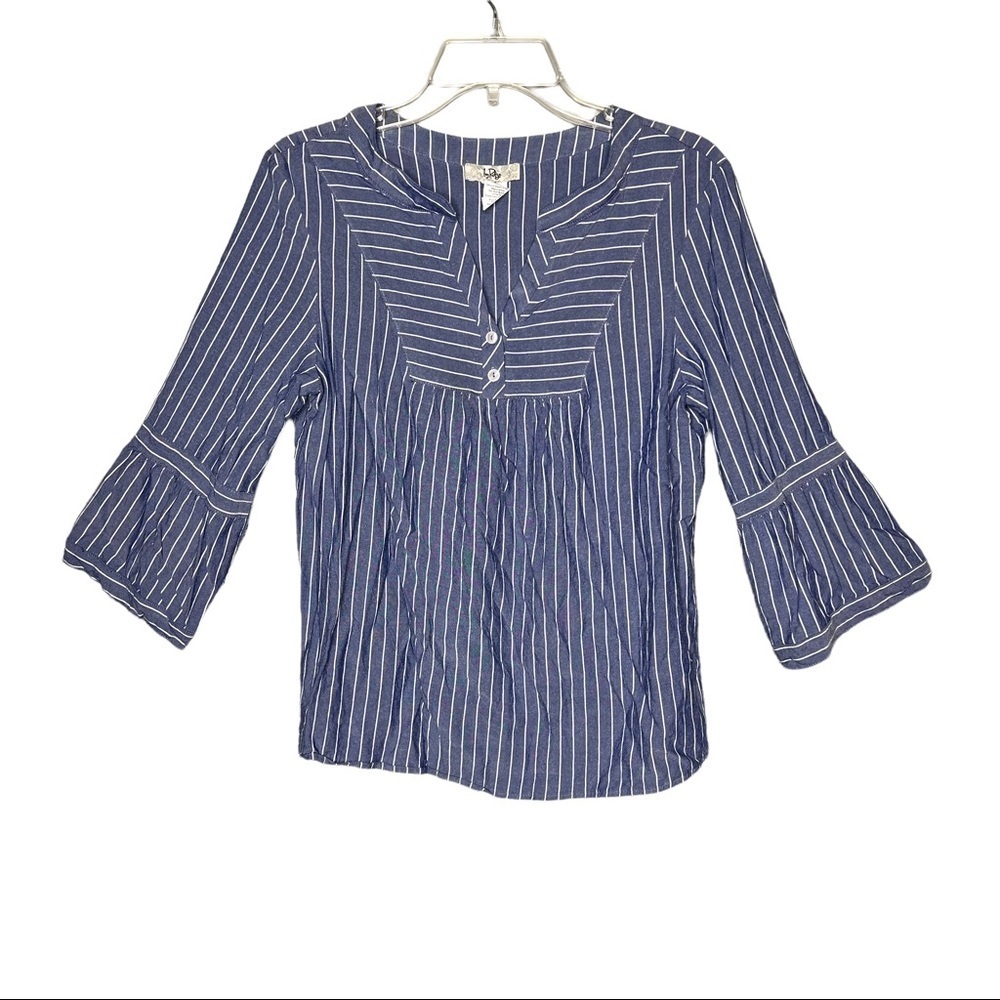 Ivy Ridge V-Neck Bell Sleeved Top